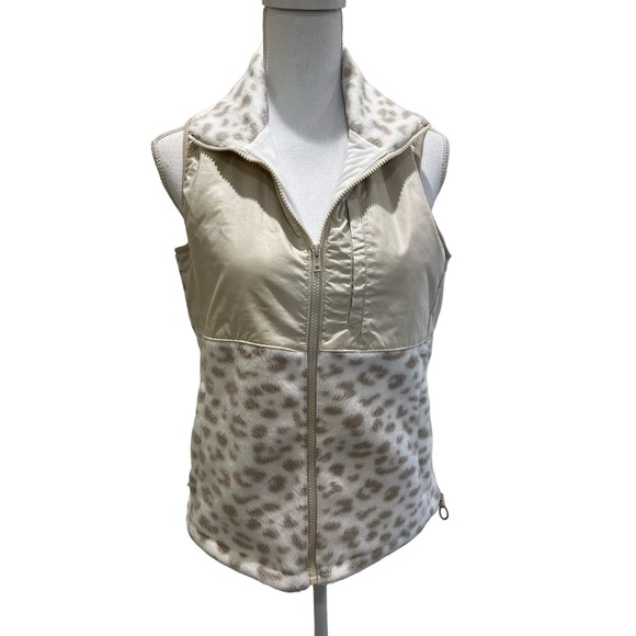 Altar'd State Women's Size S Snow Leopard Faux Fur Vest Beige Tan White - Picture 1 of 5